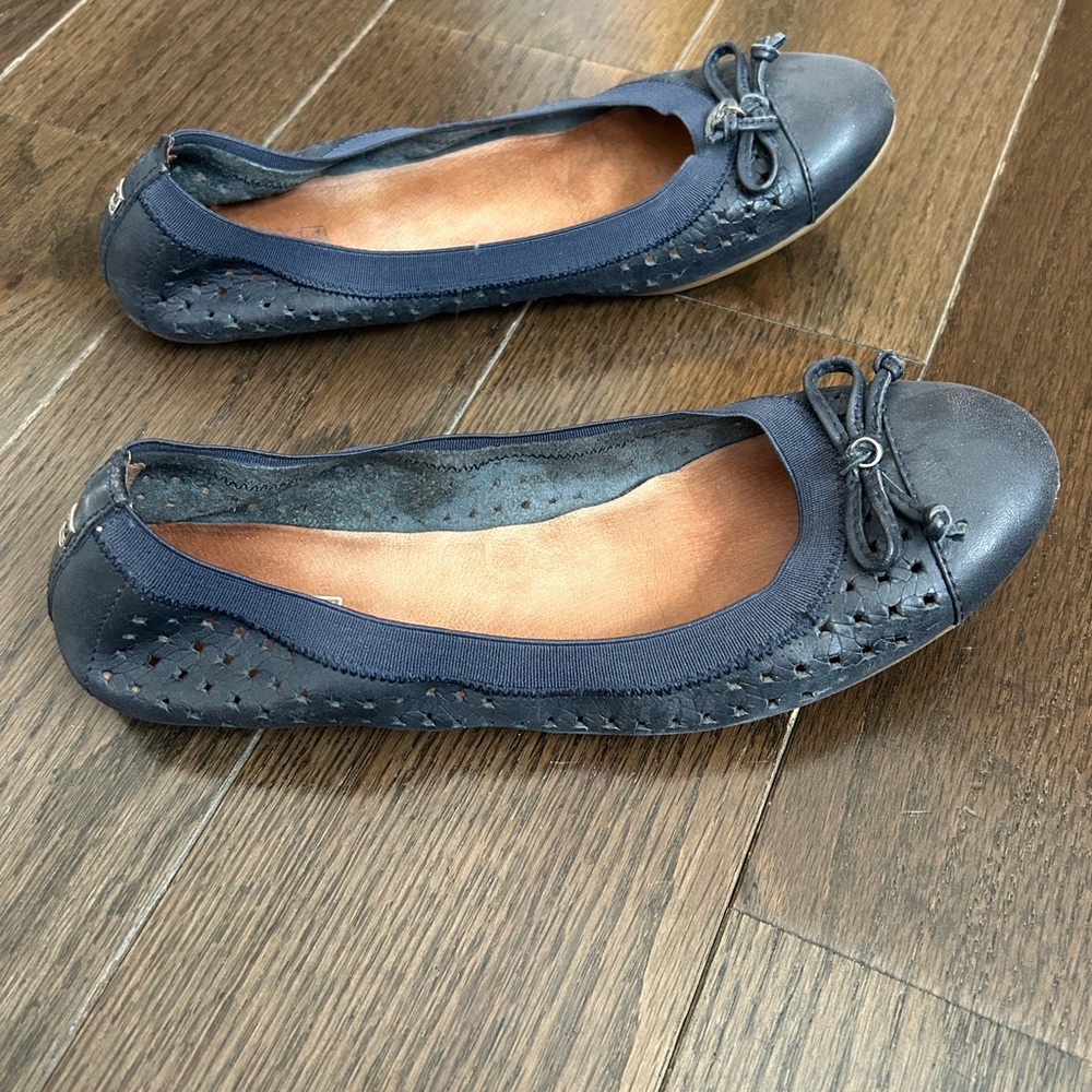 Sperry Women's Navy Ballet Flats